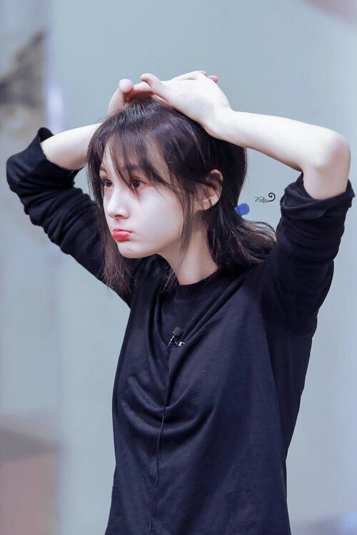 FB体育官方-“爵士队交易新援,增强球队深度”,爵士队最新交易消息