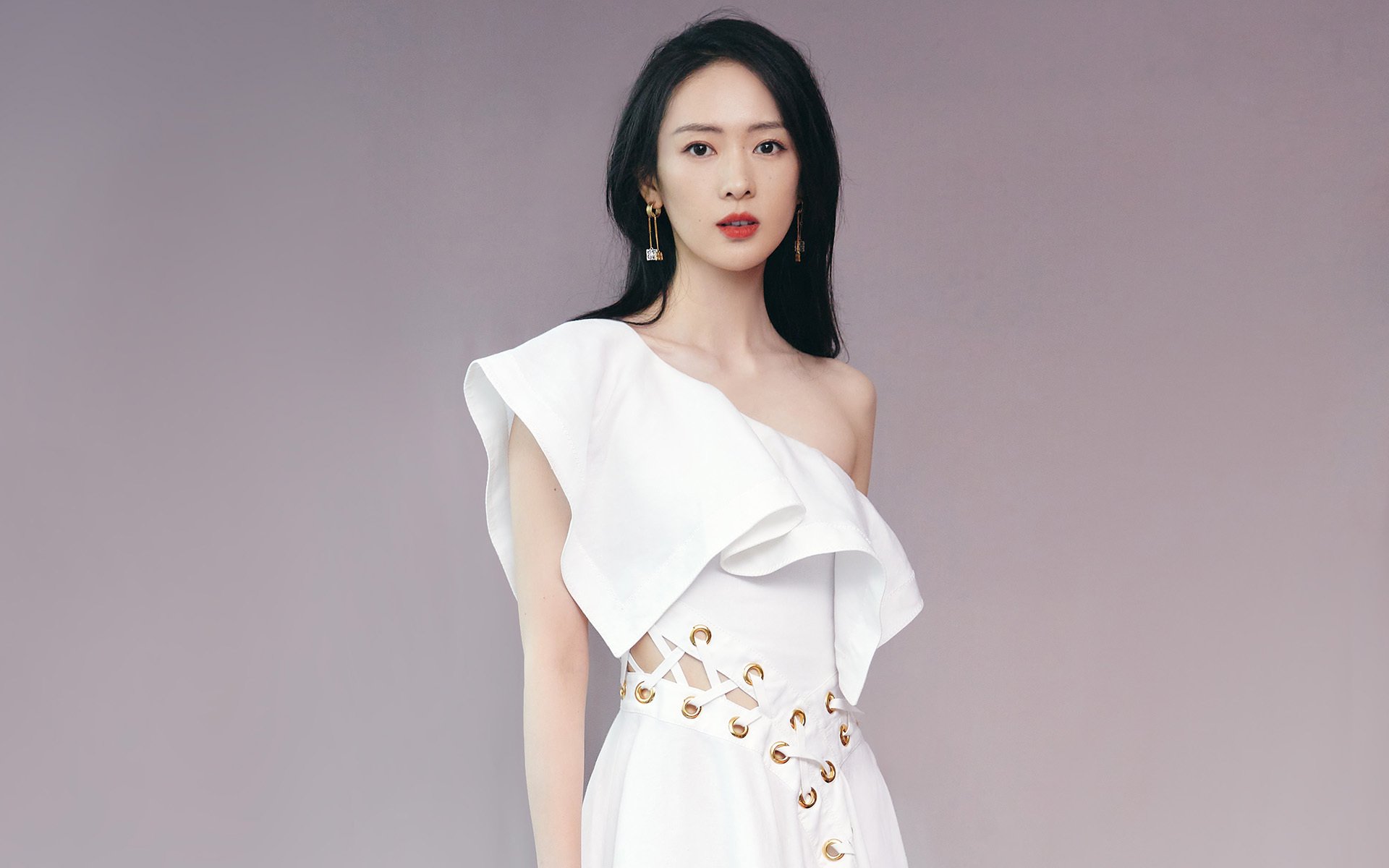 -曼联客场大胜托特纳姆热刺，重返前列，曼联利物浦托特纳姆热刺集体官宣_退出欧超